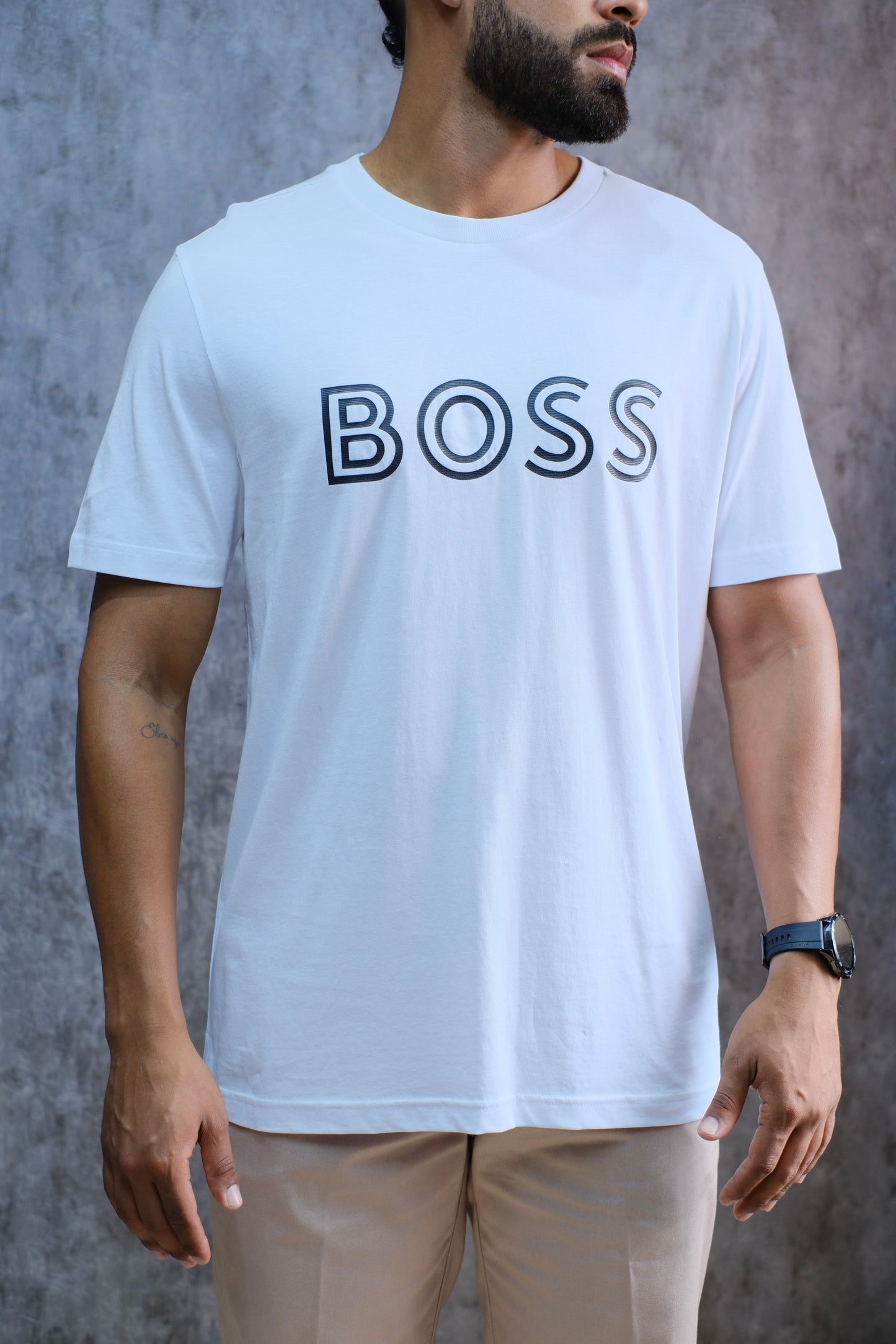 CAMISETA HUG BLANCA