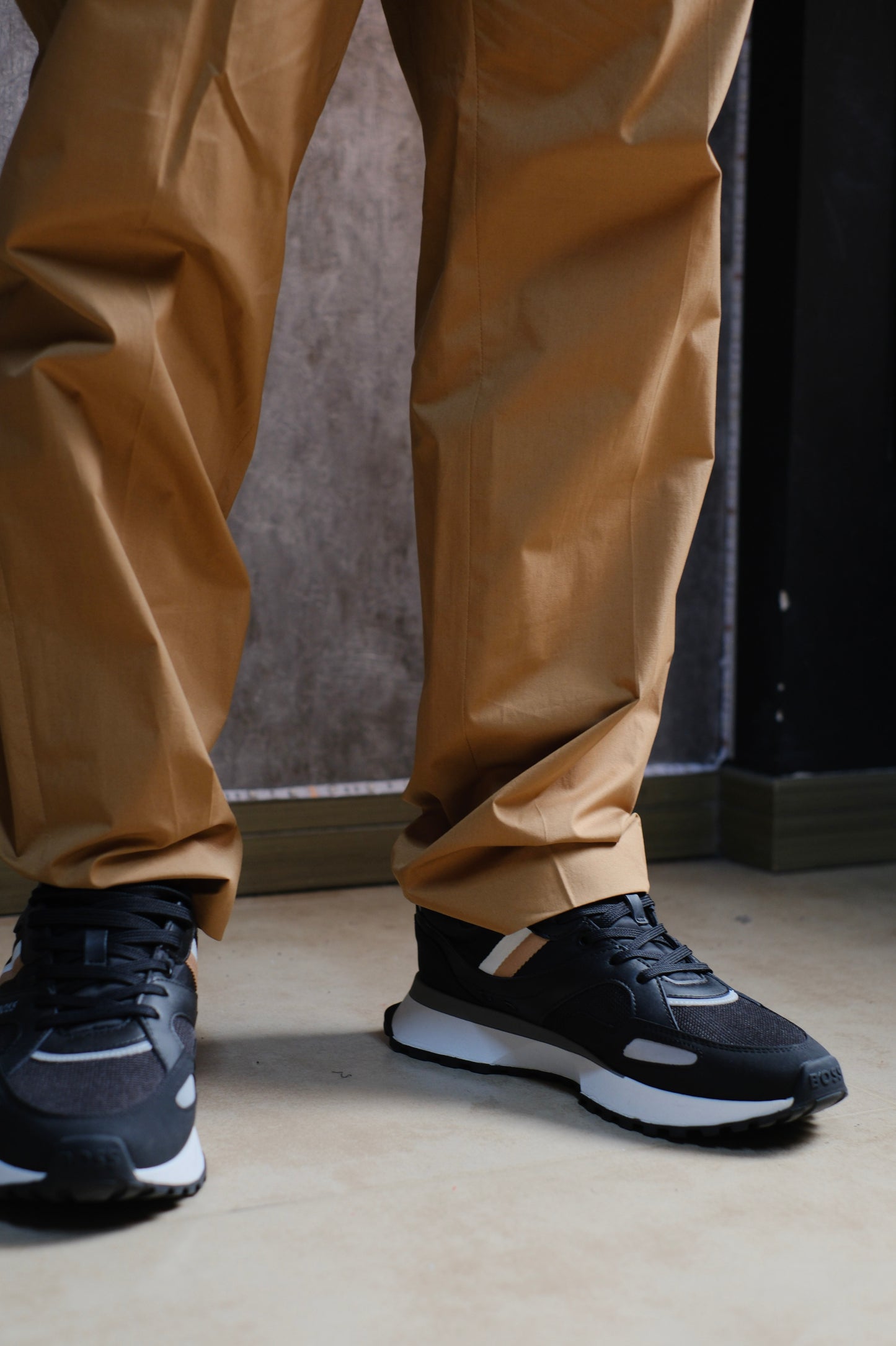 PANTALON HUG BEIGE